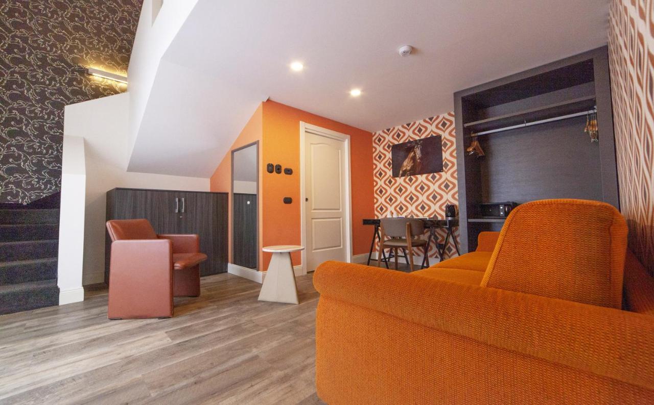 Hotel Al Campanile - Luxury Suites & Apartments Baveno Exterior photo
