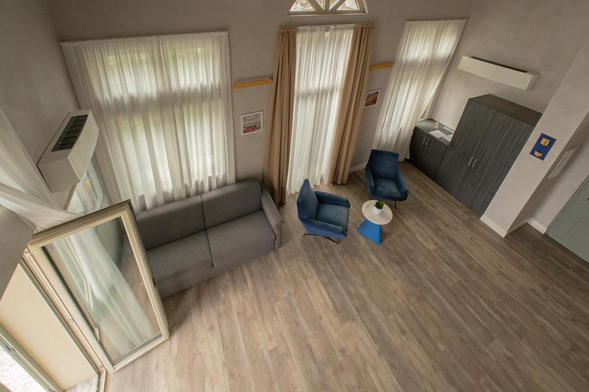 Hotel Al Campanile - Luxury Suites & Apartments Baveno Exterior photo