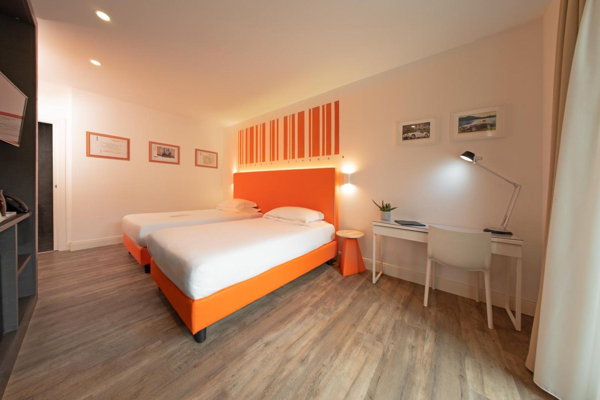 Hotel Al Campanile - Luxury Suites & Apartments Baveno Exterior photo
